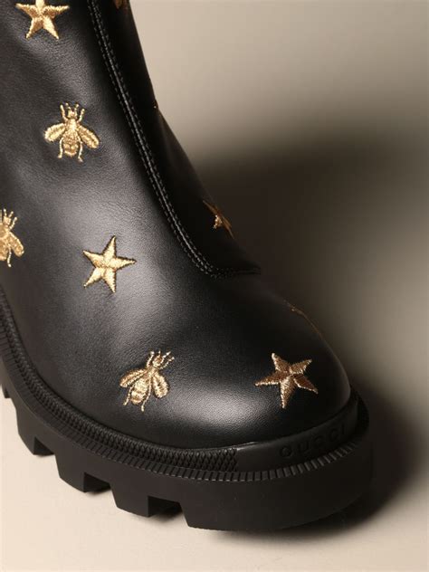 black gucci boots with bees